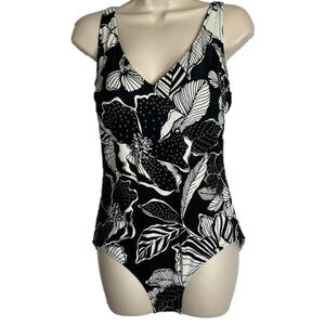 GORTEX Blue one piece bathing suit, size 14, Beautiful floral pattern